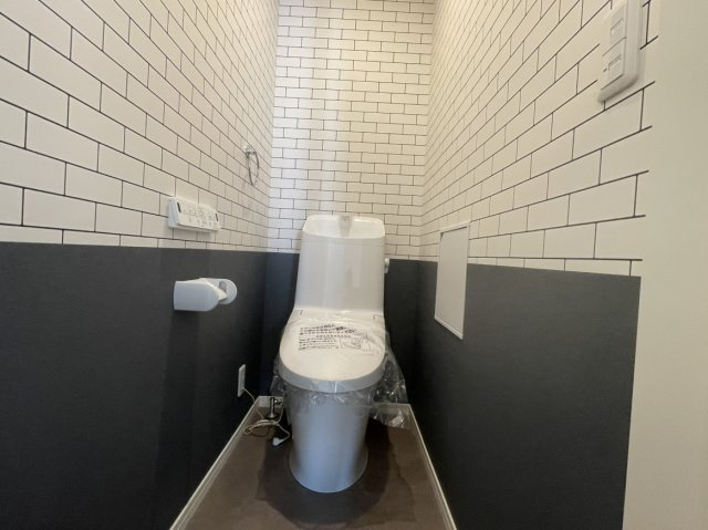 L/A Boⅹ古海分譲のトイレ