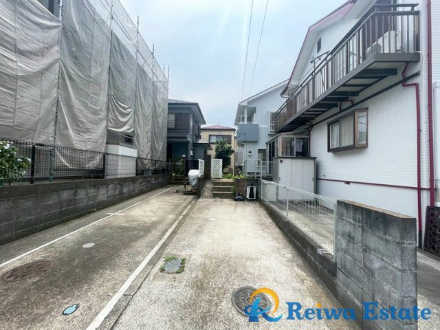 中古戸建　藤沢市大庭の駐車場