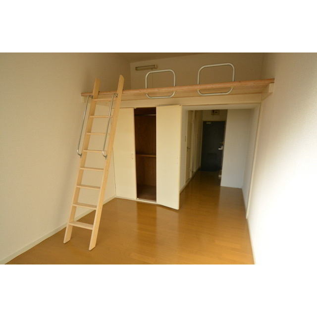 レオパレス福塚の内装