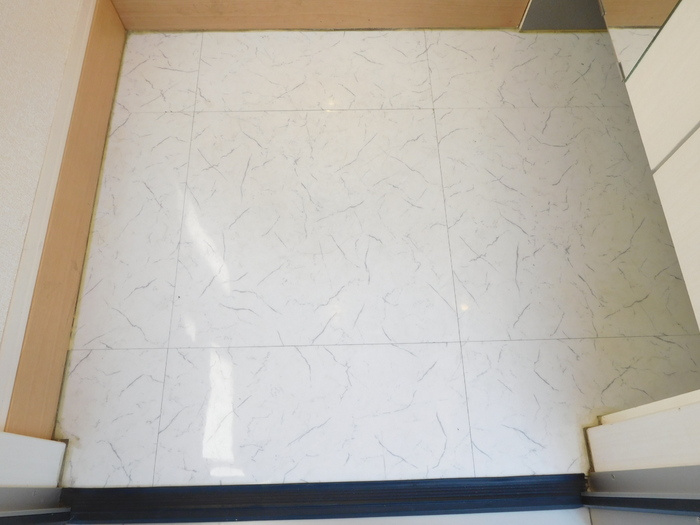 サンライズの玄関