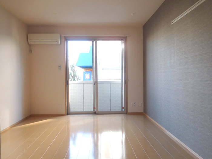 サンライズの居間・リビング