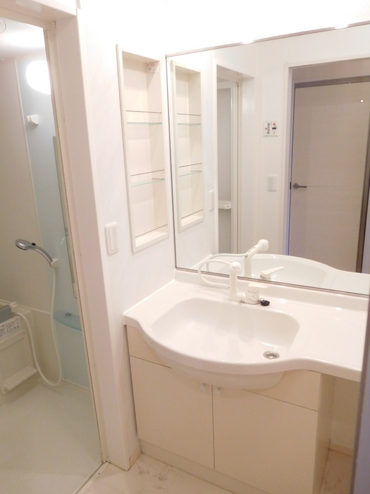 サンライズの洗面所