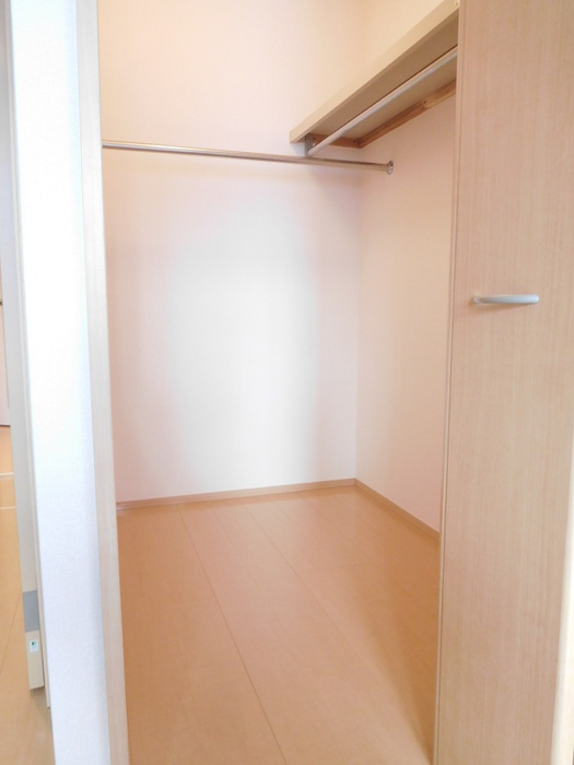 サンライズの収納