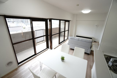 【居間・リビング】 | 【リフォーム済】ガーデンビュー中山中 | 室内（2025年5月29日9：00頃）撮影