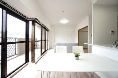 【居間・リビング】 | 【リフォーム済】ガーデンビュー中山中 | 室内（2025年5月29日9：00頃）撮影