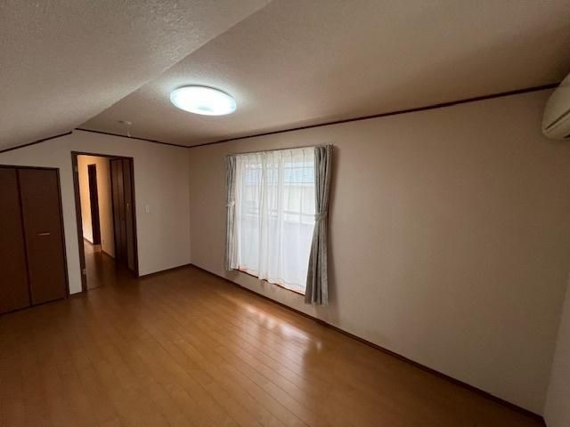 武蔵村山市三ツ木１丁目の中古一戸建の居間・リビング