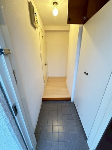 エルベ千鳥が丘の玄関