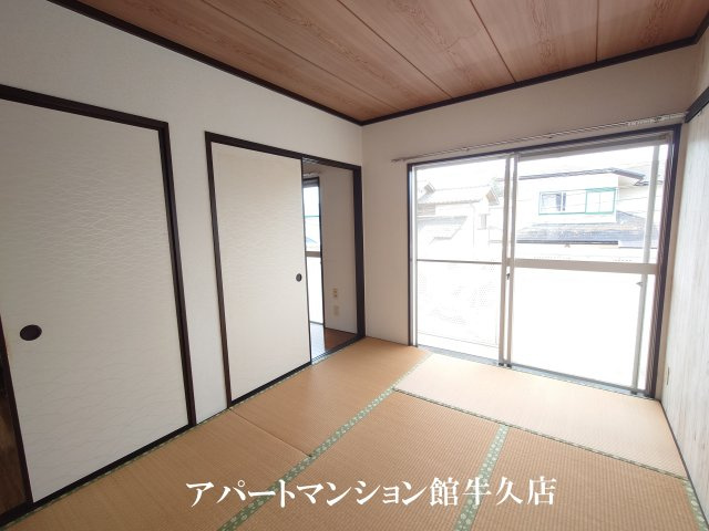 サンピアみどり野の洋室