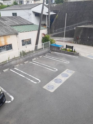 【駐車場】 | ラ・ヴィーユⅢ