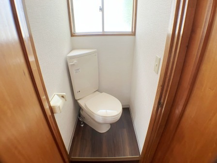 関アパート２のトイレ