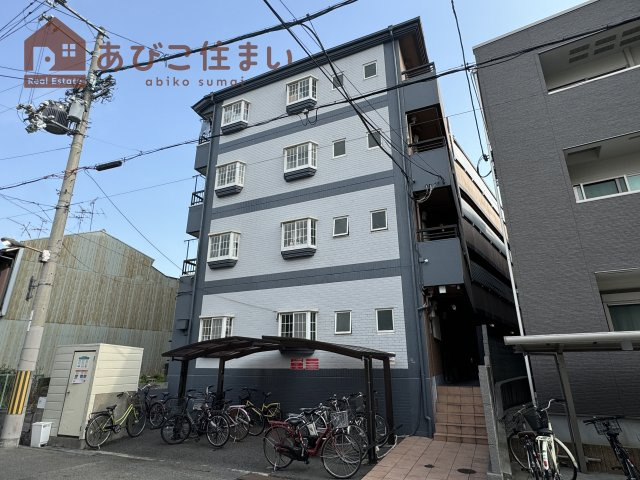 ナチュラル遠里小野の外観
