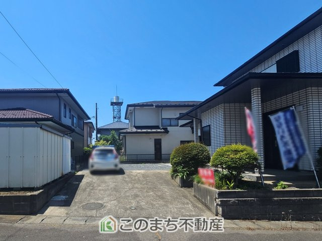 下野市緑2丁目　中古戸建の駐車場