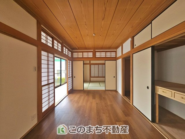下野市緑2丁目　中古戸建の居間・リビング