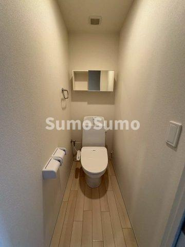 カーサ　ドルチェのトイレ|落ち着いた色調のトイレです