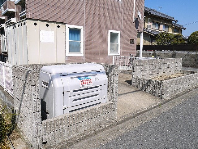 レオパレスカサ