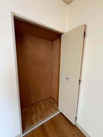 ロイヤルハイツ本多聞の収納