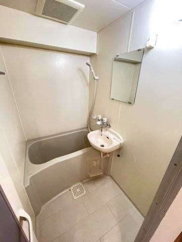 ハイツ天翔の浴室