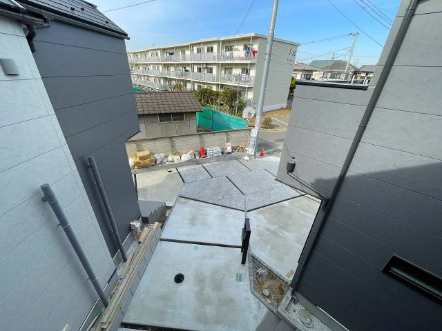 【駐車場】 | ◇◆茅ヶ崎市松が丘 新築戸建 残り1棟【NO,B】◆◇ | バルコニーから見た駐車場