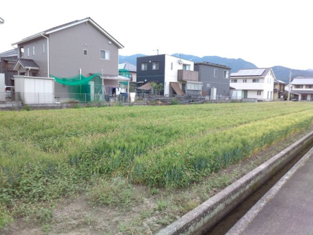 西条市丹原町池田1300-1　売土地の外観