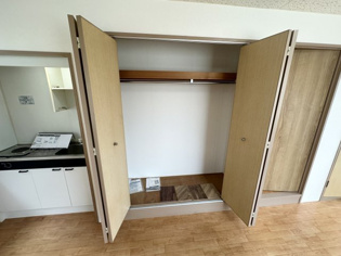 夙川ホワイトマンションの収納
