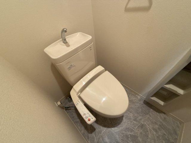 シャーメゾン赤穂のトイレ