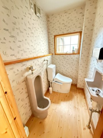 昭和南6丁目　中古住宅のトイレ|1階トイレ