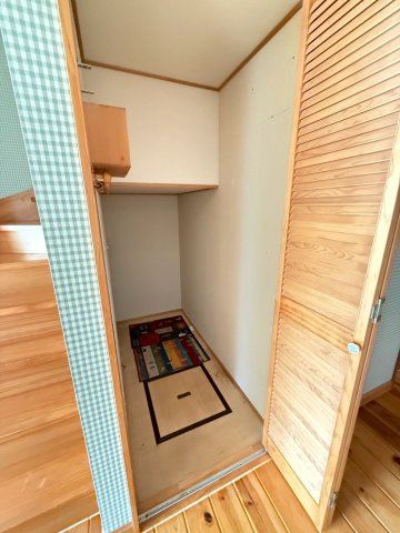 昭和南6丁目　中古住宅の収納