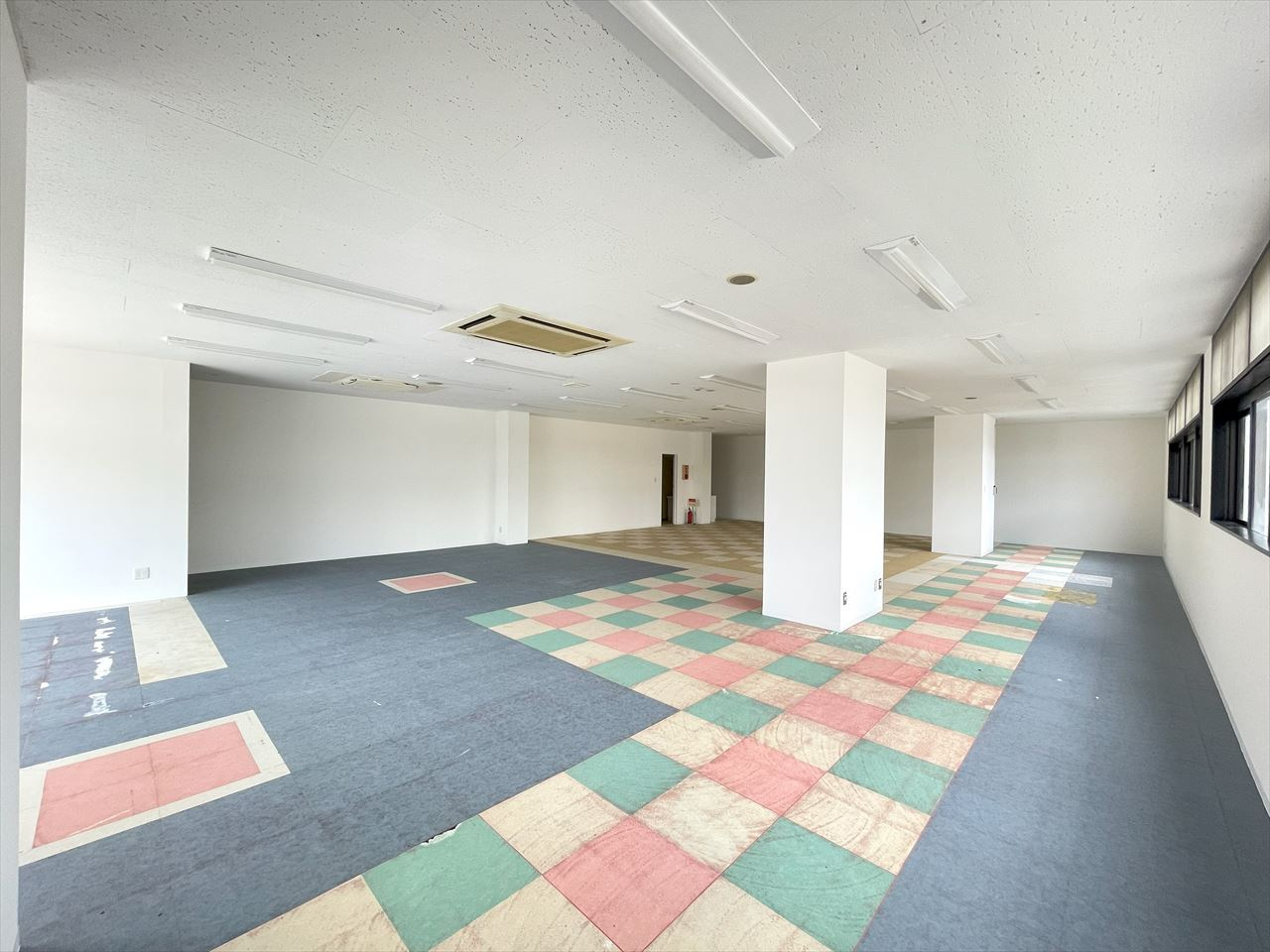 春日部市南５丁目の店舗事務所のその他