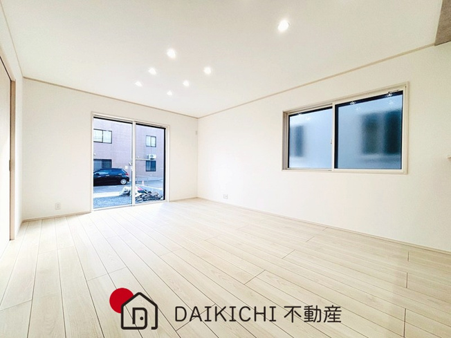 【居間・リビング】 | 鴻巣市筑波1丁目　新築戸建　全9区画　5号棟