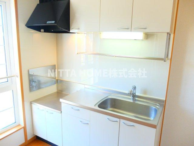 ラ・フルール壱番館のキッチン|ガスコンロ設置タイプです＼(^o^)／