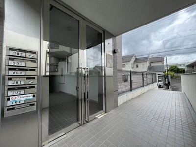 【玄関】 | リポーズオン一社