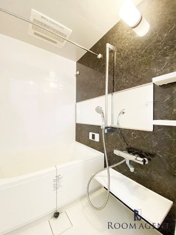 GRANDUKE新栄の浴室