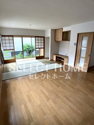 【居間・リビング】 | 岡崎市中町戸建