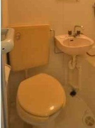 【トイレ】 | ピアスズキ