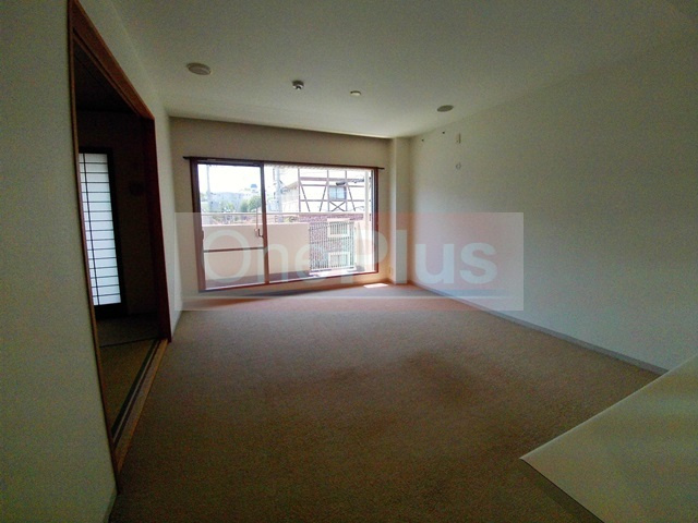 パーク・ハイム六甲八幡町の居間・リビング