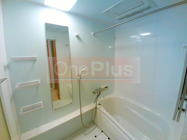 パーク・ハイム六甲八幡町の浴室