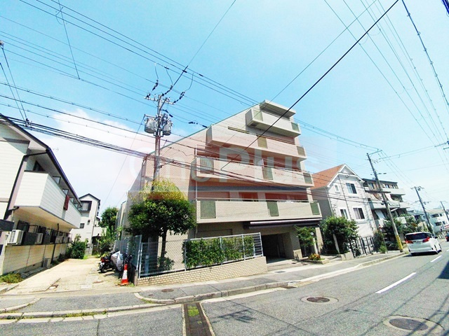 パーク・ハイム六甲八幡町の外観