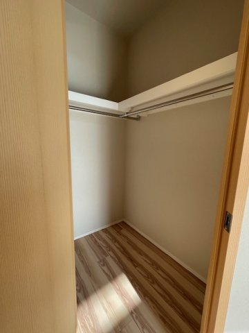 ザ・パークハウス晴海タワーズ ティアロレジデンスの収納|8帖のウォークインクローゼット