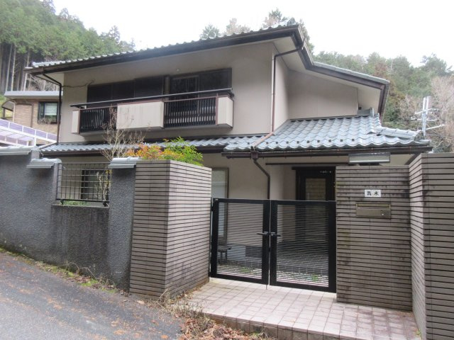三雲戸建の外観|駐車場３台付き♪