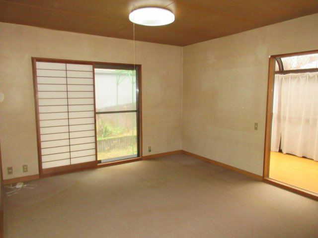 三雲戸建の居間・リビング