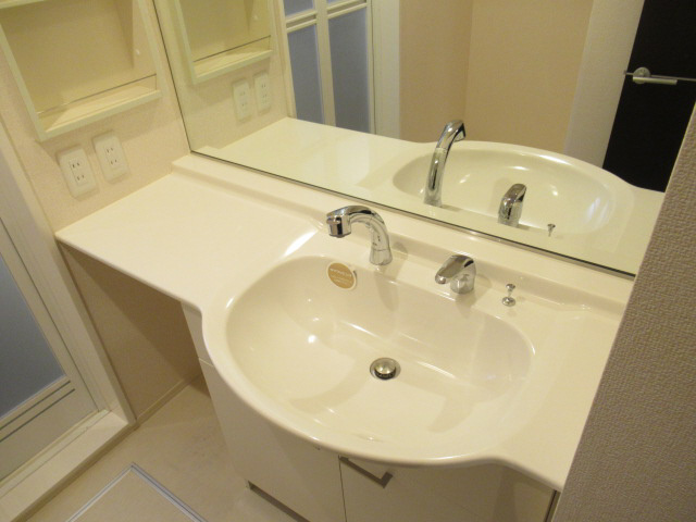 ウィット垂水の洗面所