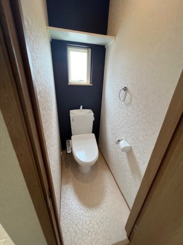 レトワールⅡAのトイレ|清潔感のあるトイレです