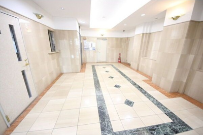 【エントランス】 | La　Douceur新栄