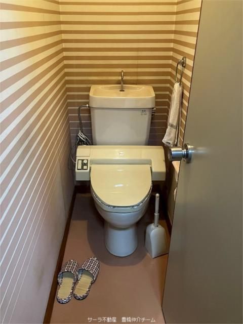 店舗兼住宅　豊橋市新吉町のトイレ|トイレ