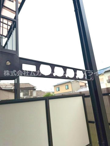 モダンクラウドのバルコニー