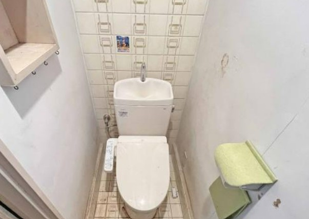 【中古】鶴ヶ島市下新田中古住宅のトイレ|シンプルなトイレスペースです！