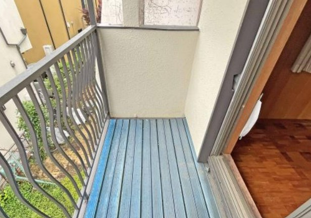 【中古】鶴ヶ島市下新田中古住宅のバルコニー|バルコニーがあります