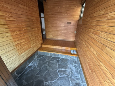 【玄関】 | 園部町小桜町貸家