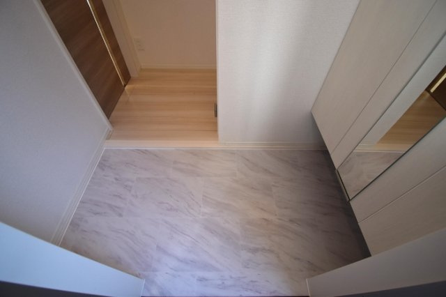 【玄関】 | セレスティア上野町A