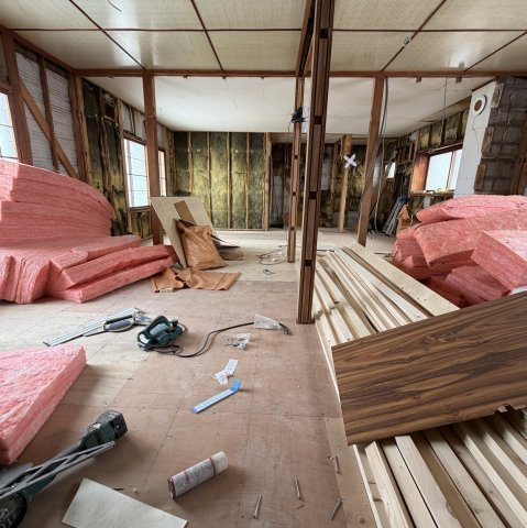 登別市富士町3丁目1-1アパートの居間・リビング